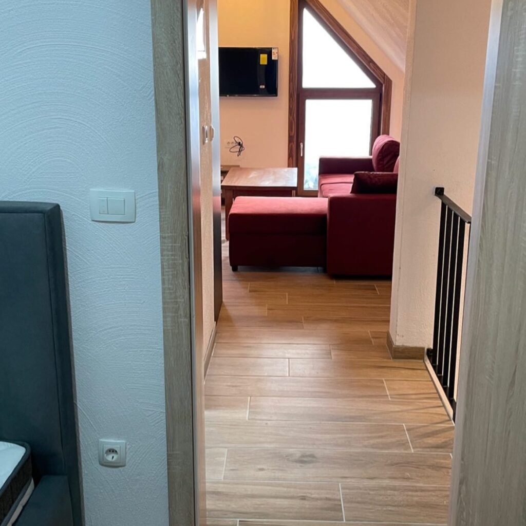 Villa me qera Prevalle