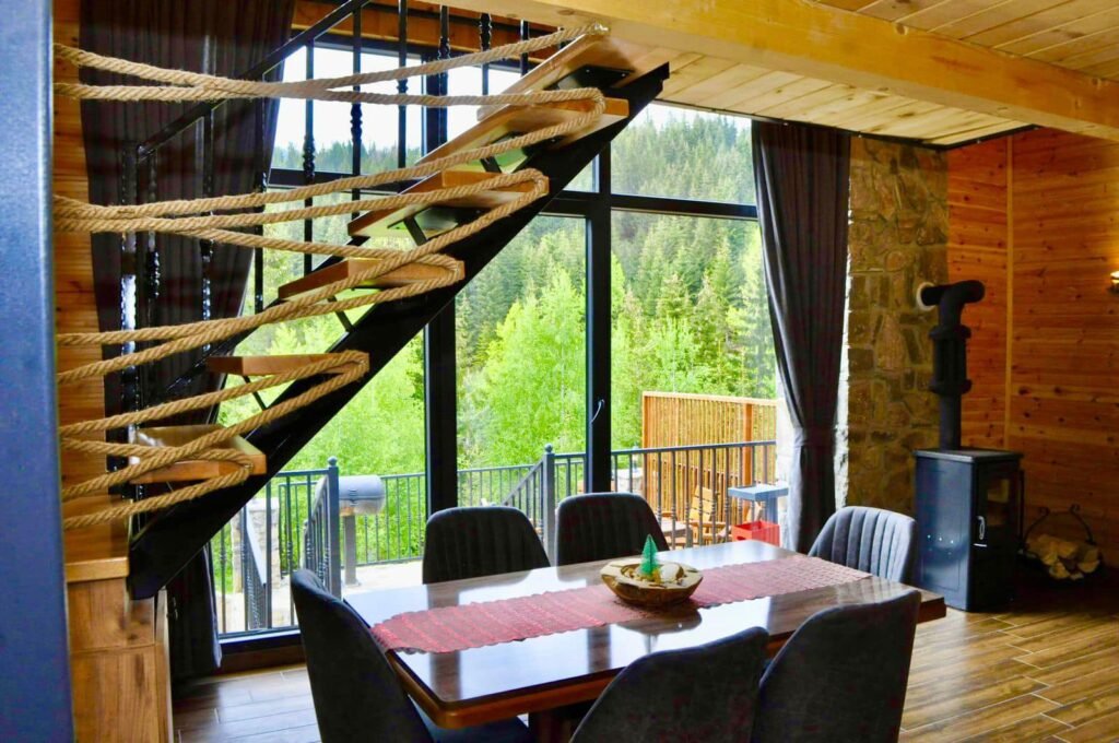 Villa me qera Rugove
