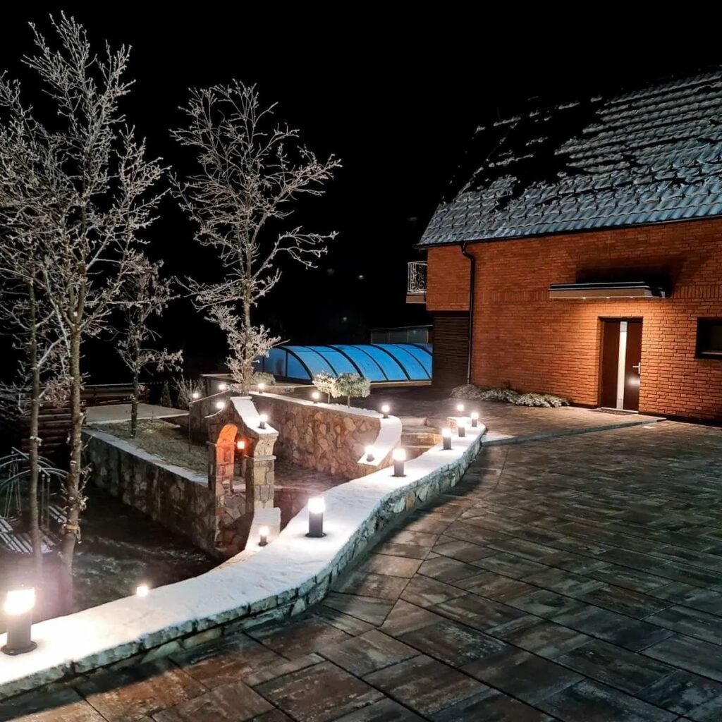 Villa me qera Jezerc
