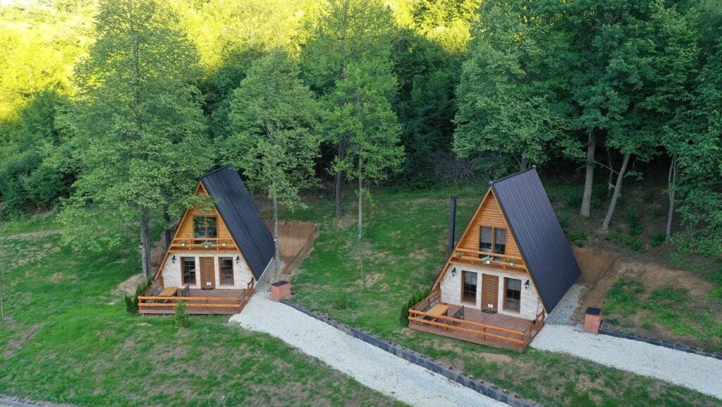 Villa me qera Orllan Batllave