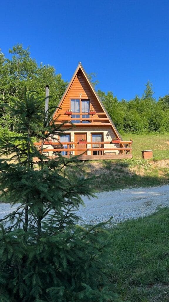 Villa me qera Orllan Batllave