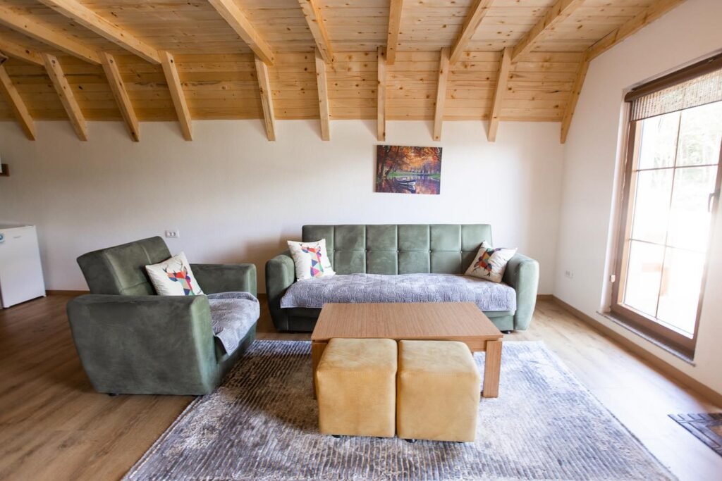 Villa me qera Orllan Batllave