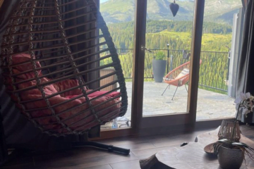 Villa me qera Rugove