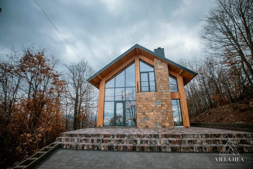 Villa me qera Jezerc