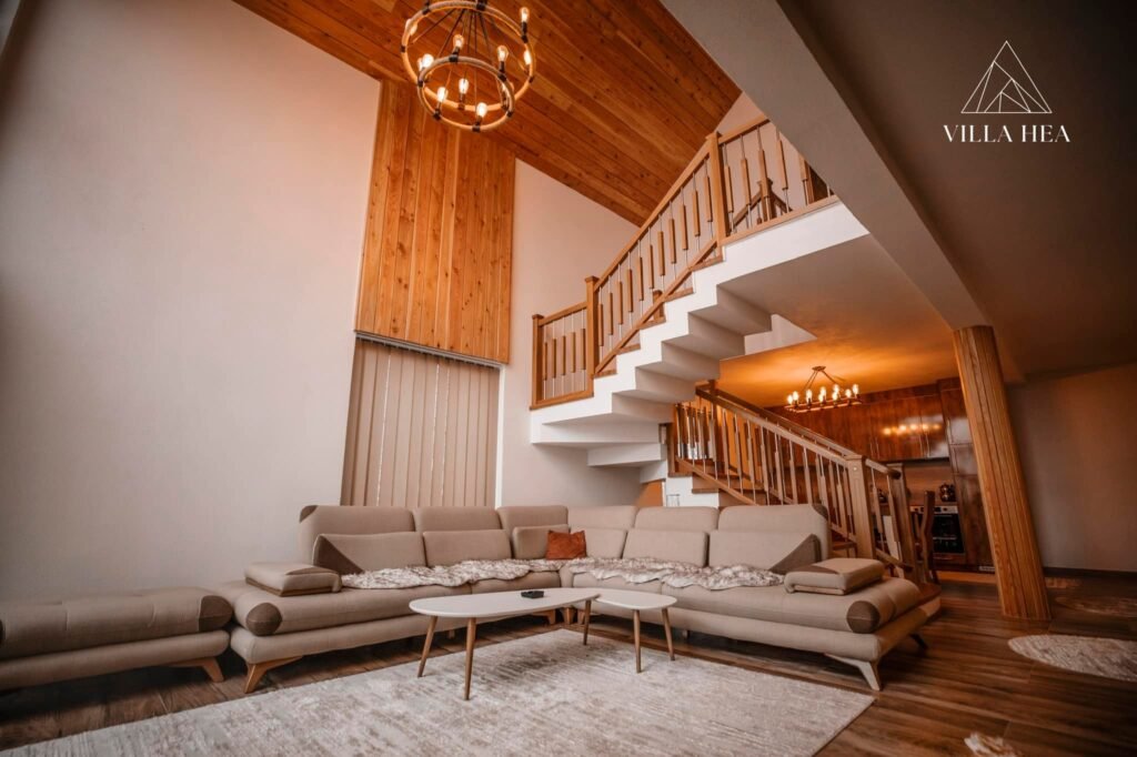 Villa me qera Jezerc