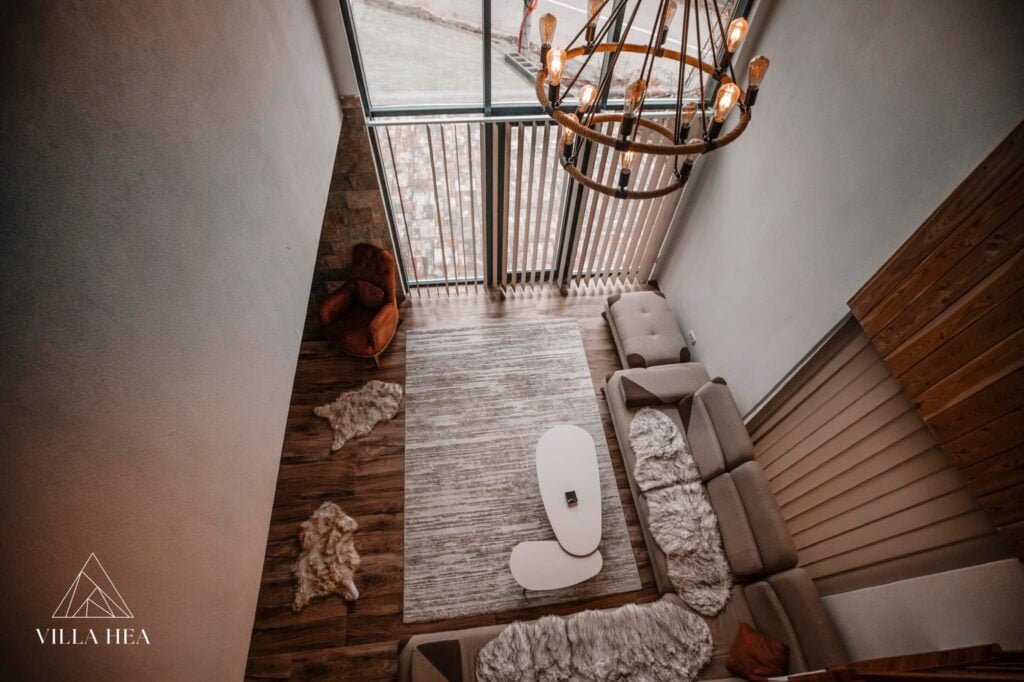 Villa me qera Jezerc