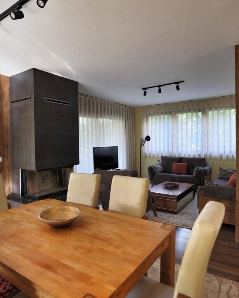 Villa me qera Brezovice