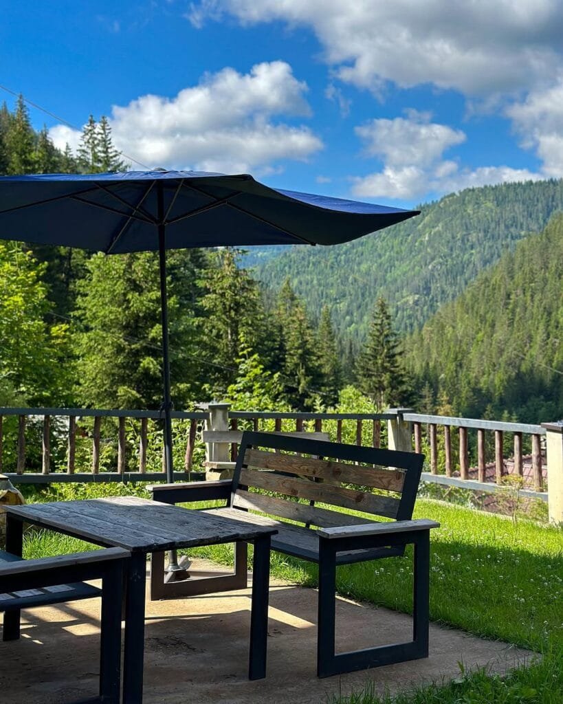 Villa me qera Rugove