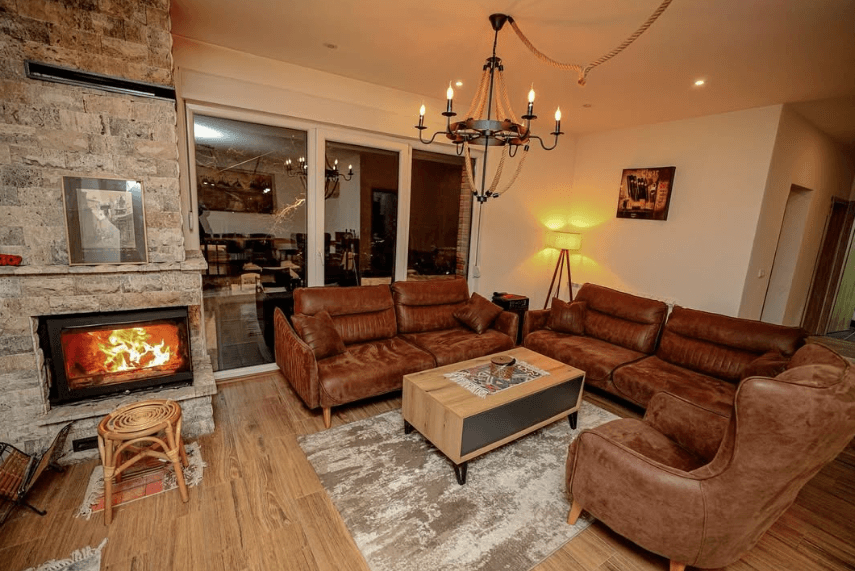 Villa me qera Makresh