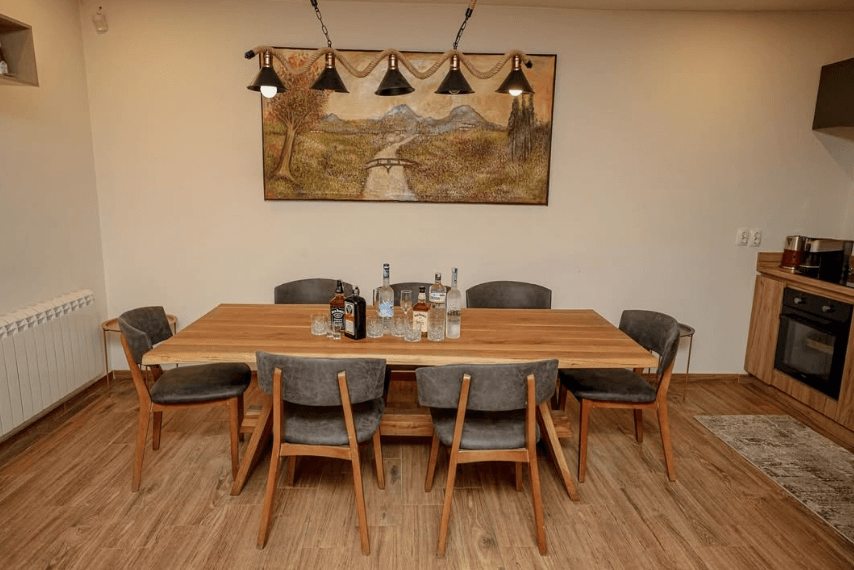 Villa me qera Makresh