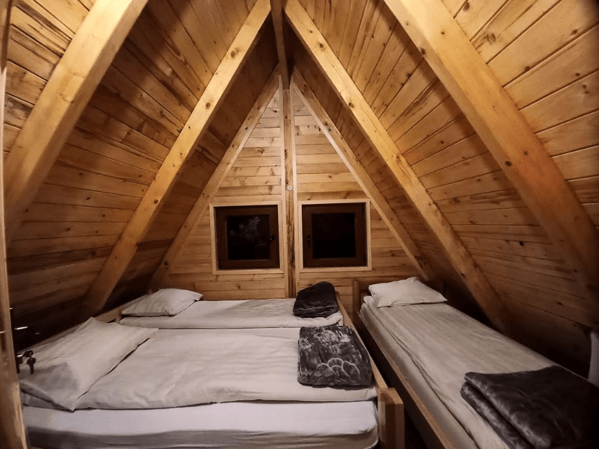 Villa me qera Rugove