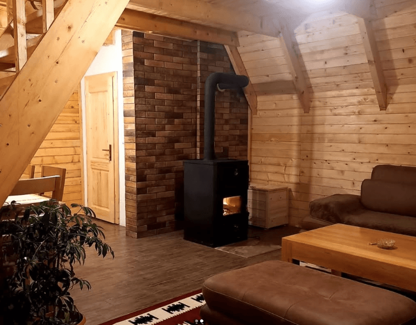 Villa me qera Rugove