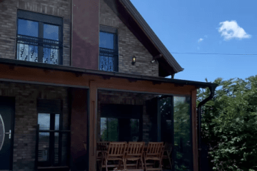 Villa me qera Jezerc