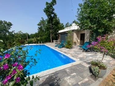 Villa NYEL